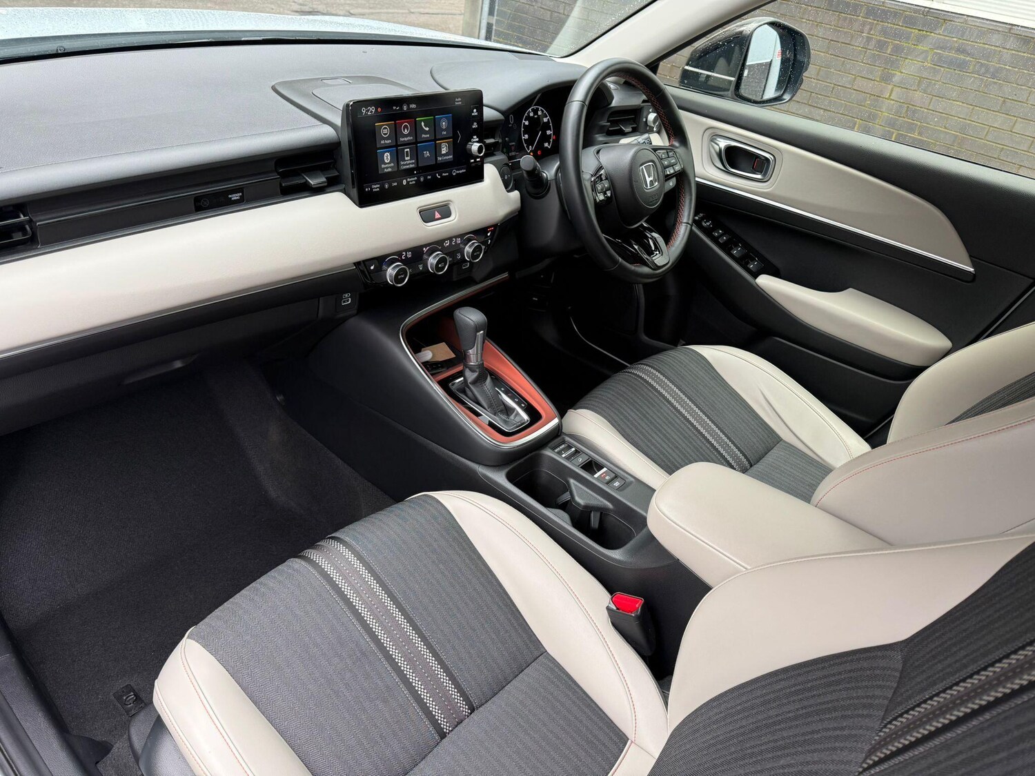 Used Honda HR-V for sale - 77722916: Photo 11