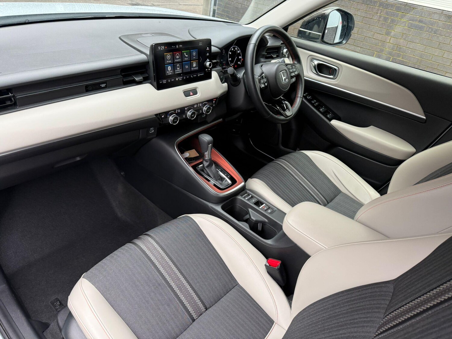 Used Honda HR-V for sale - 77722916: Photo 12