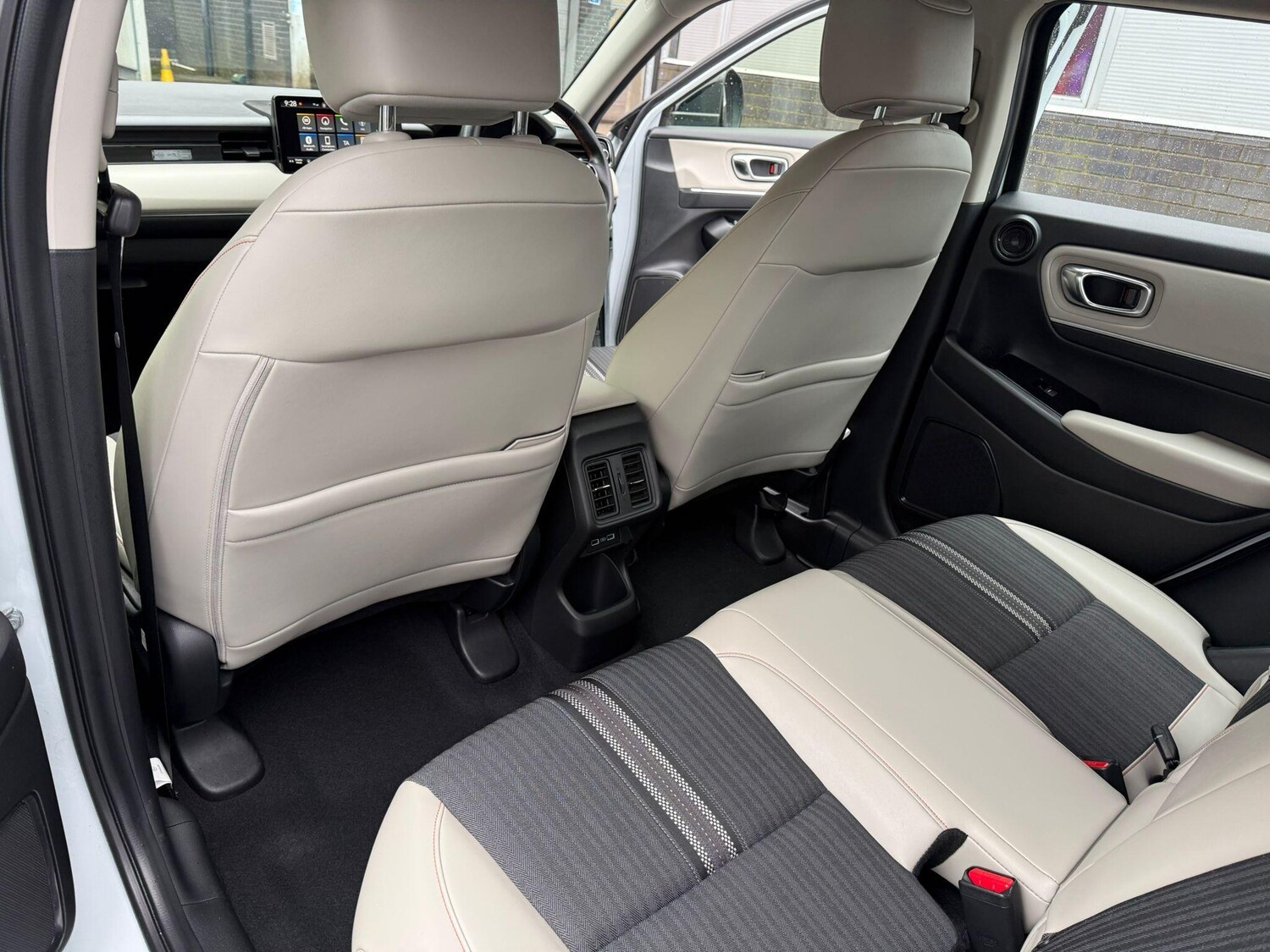 Used Honda HR-V for sale - 77722916: Photo 16