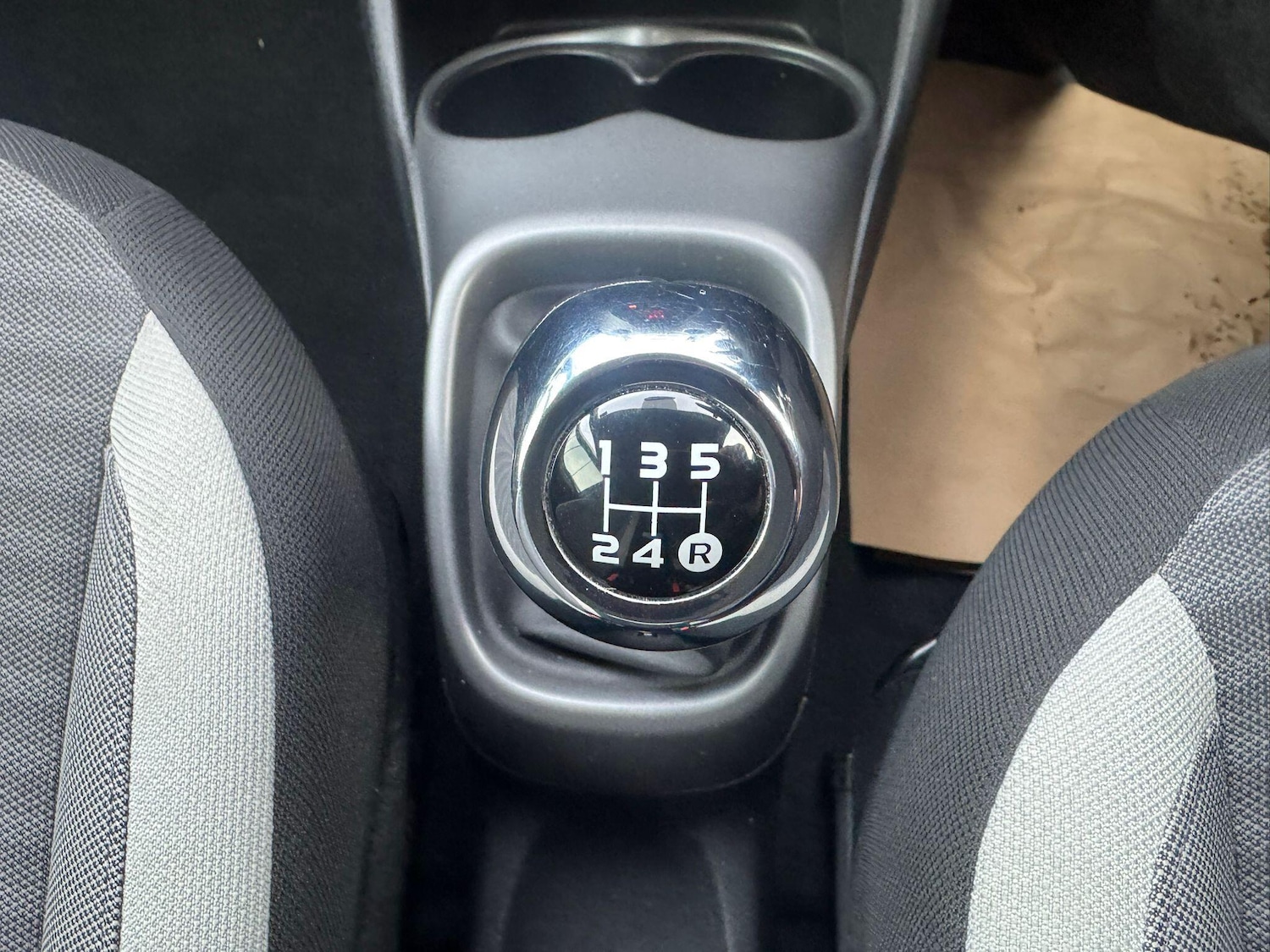 Used Toyota AYGO 2019 for sale - 77143765: Photo 28