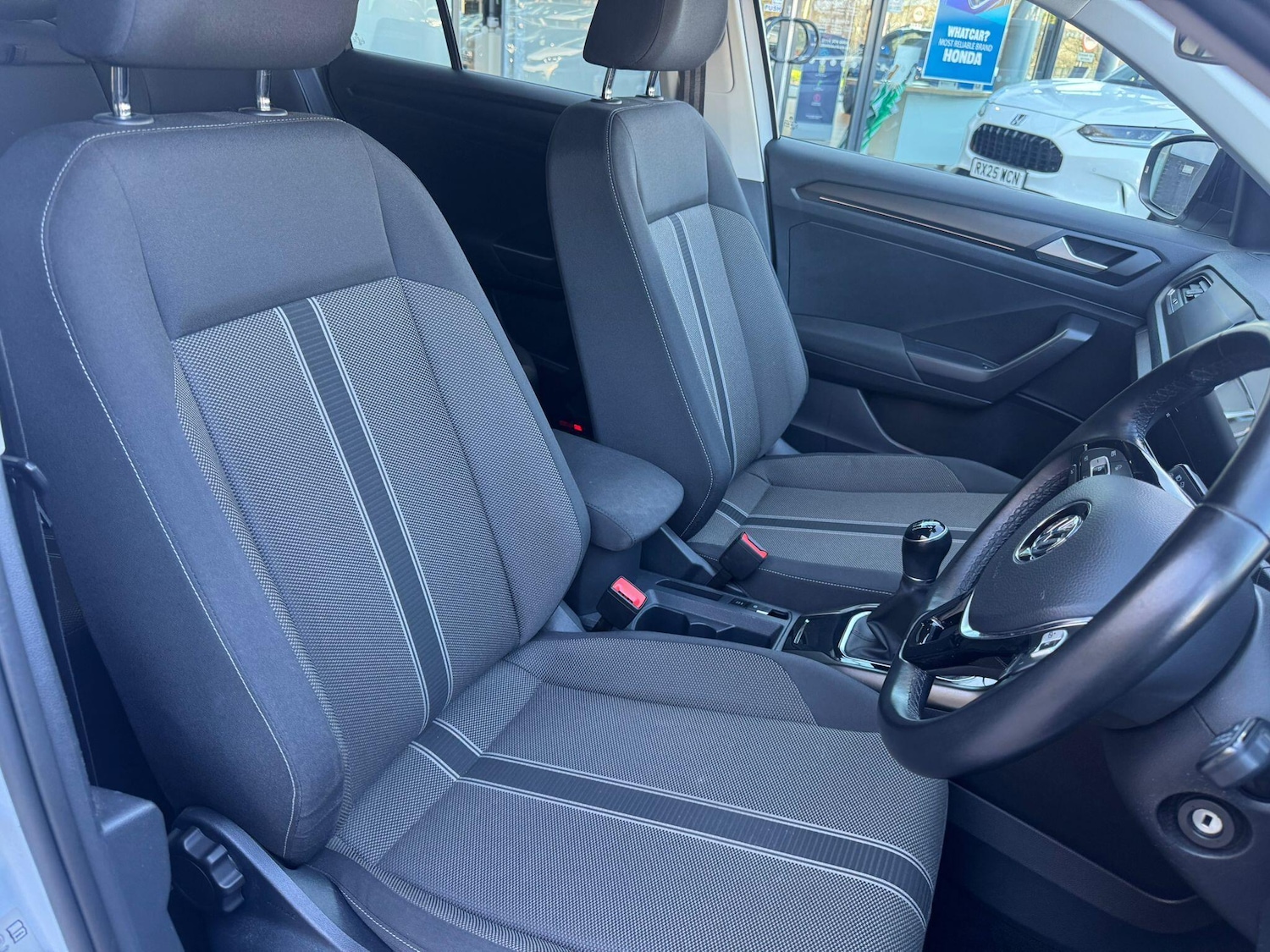 Used Volkswagen T-Roc 2018 for sale - 78184362: Photo 11