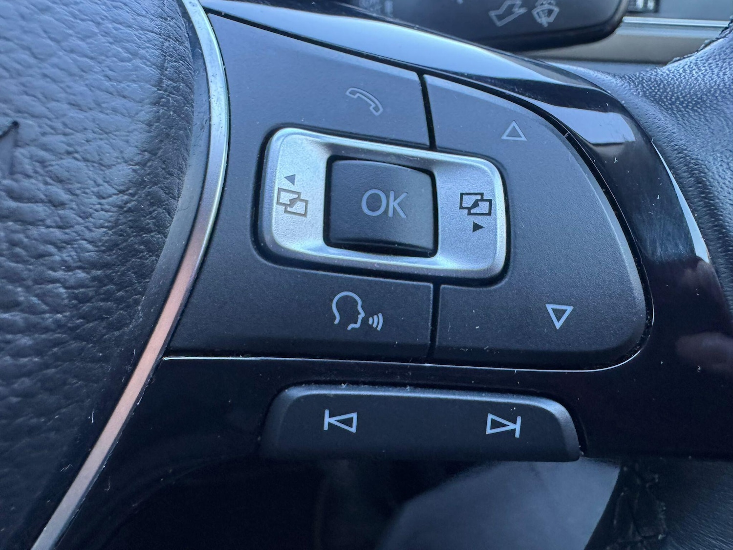 Used Volkswagen T-Roc 2018 for sale - 78184362: Photo 18