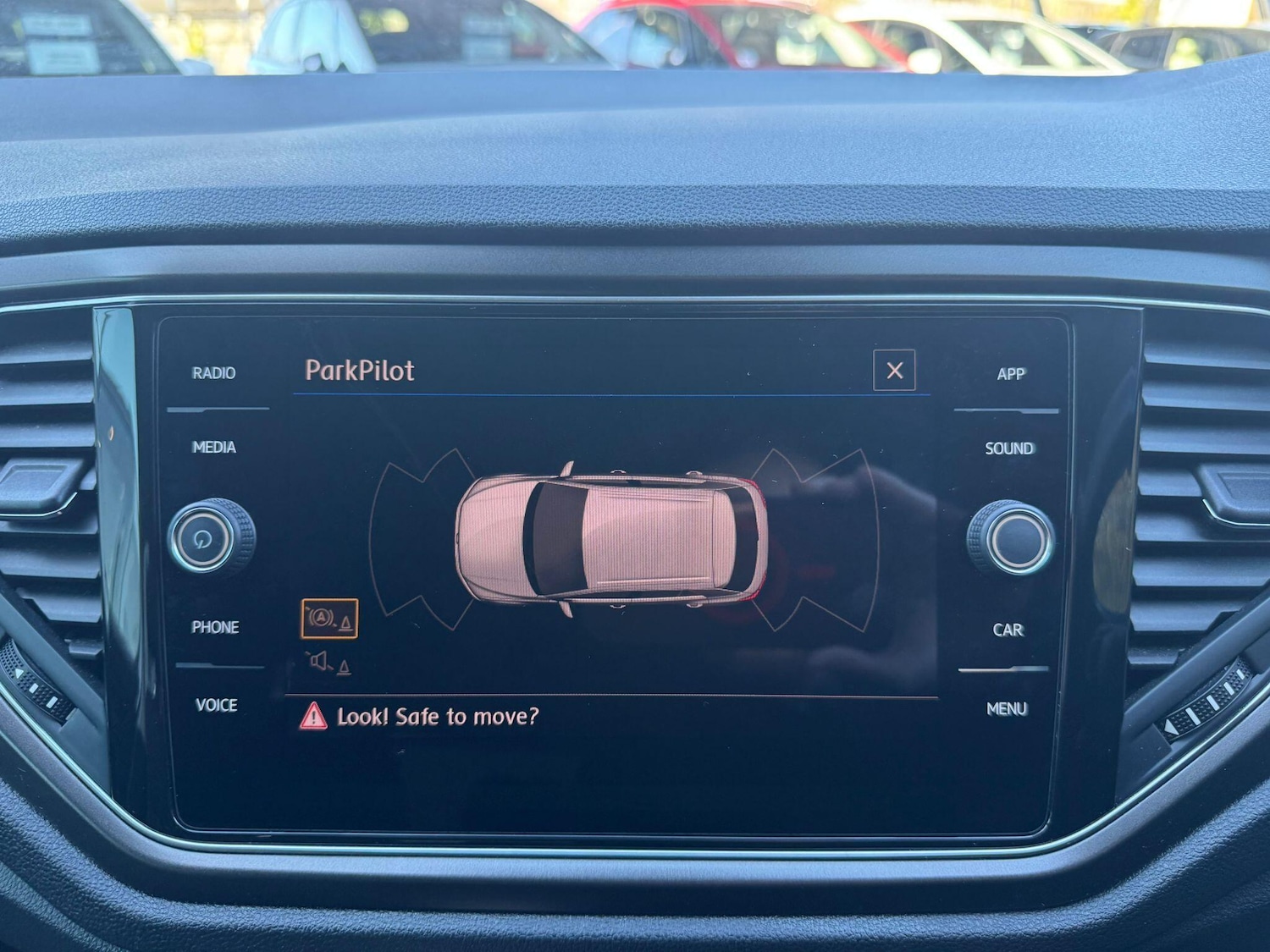 Used Volkswagen T-Roc 2018 for sale - 78184362: Photo 22