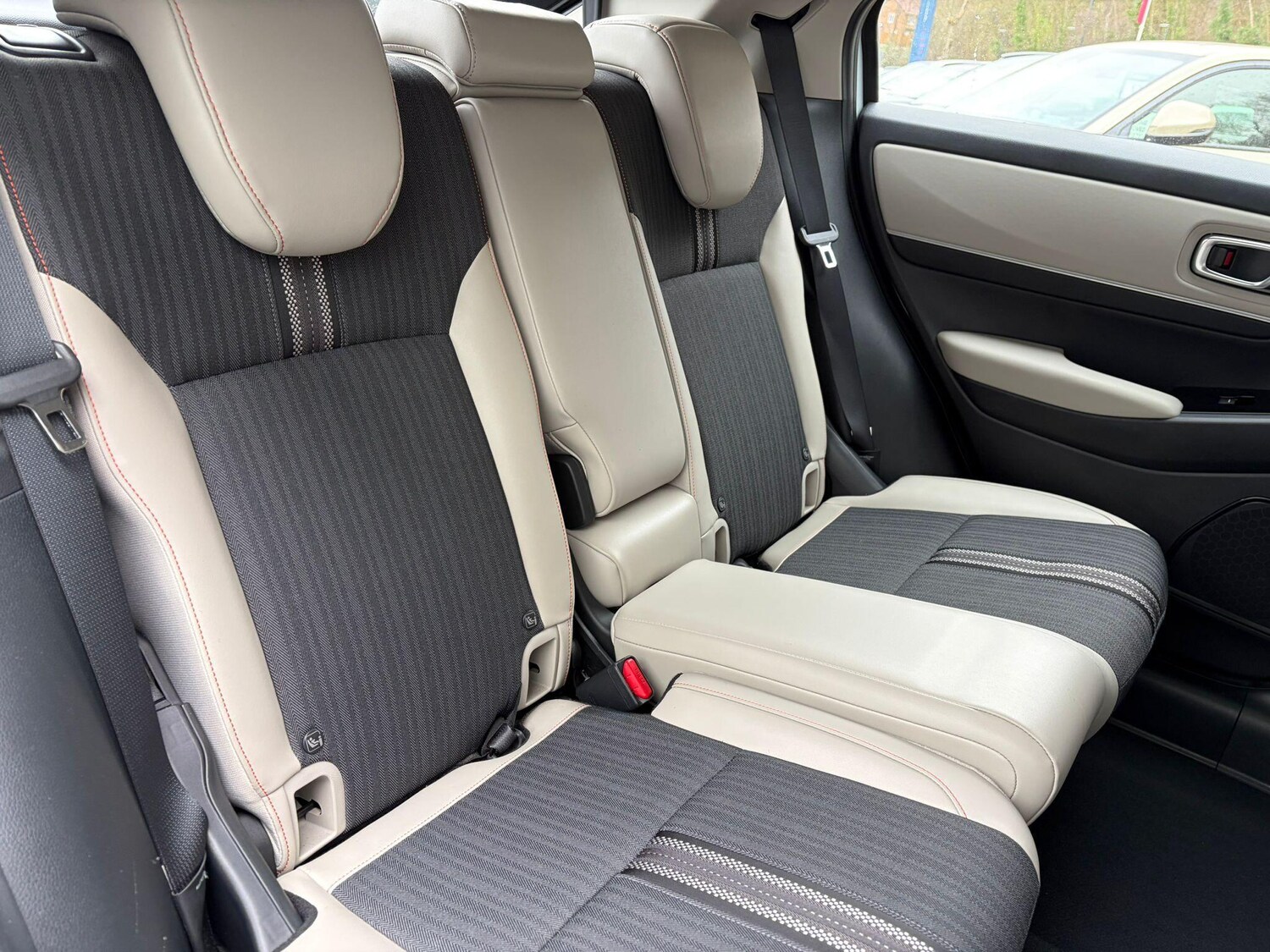 Used Honda HR-V for sale - 77783376: Photo 14