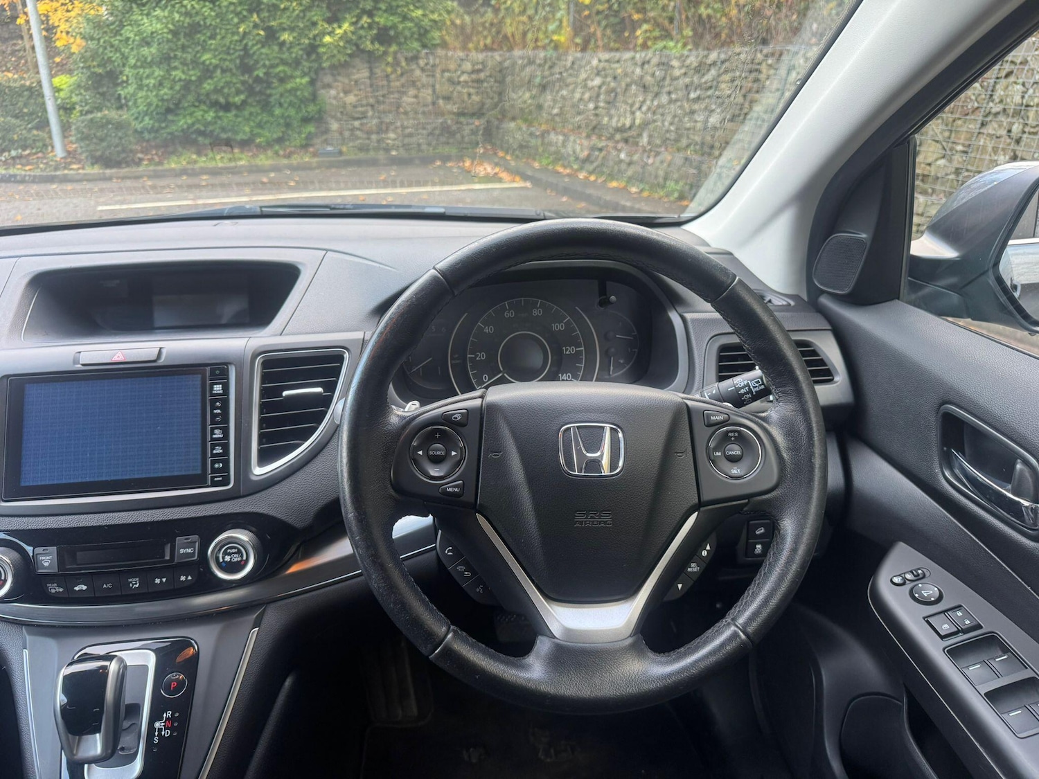 Used Honda CR-V 2017 for sale - 76824936: Photo 26