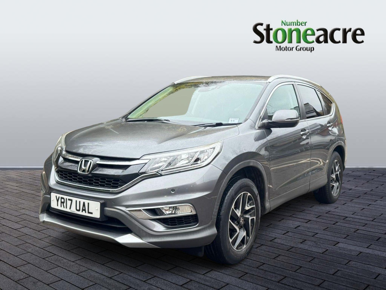 Used Honda CR-V 2017 for sale - 76824936: Photo 3