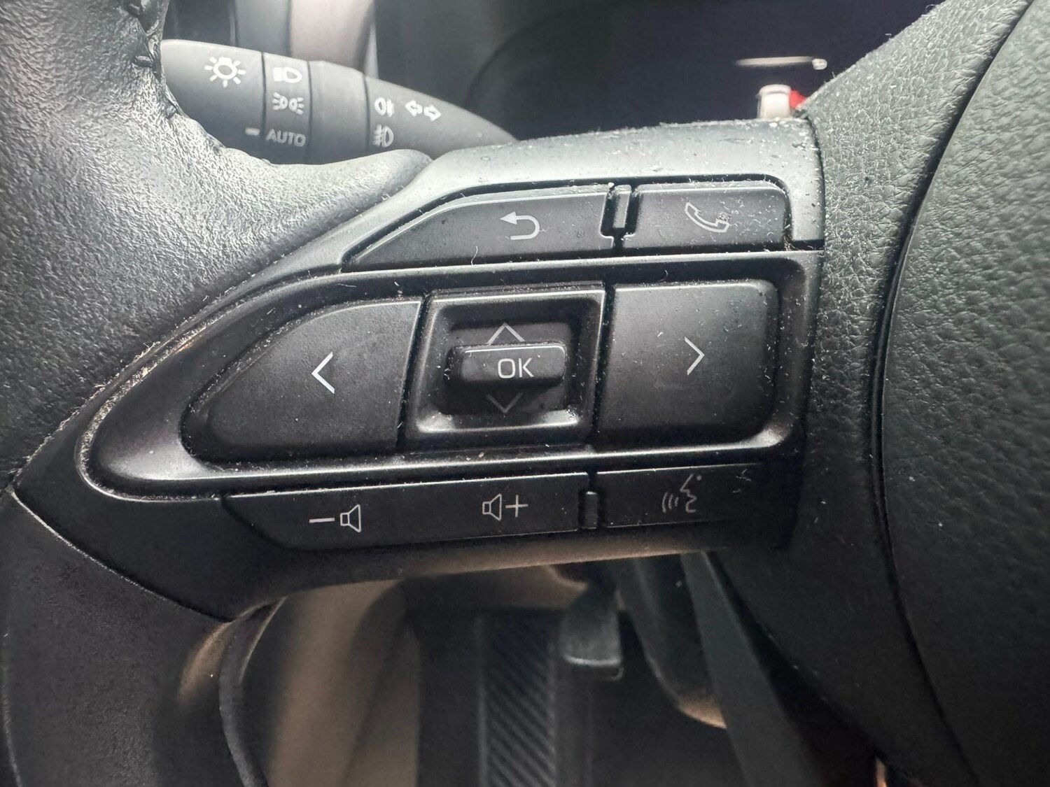 Used Toyota Yaris Cross 2023 for sale - 77598246: Photo 20