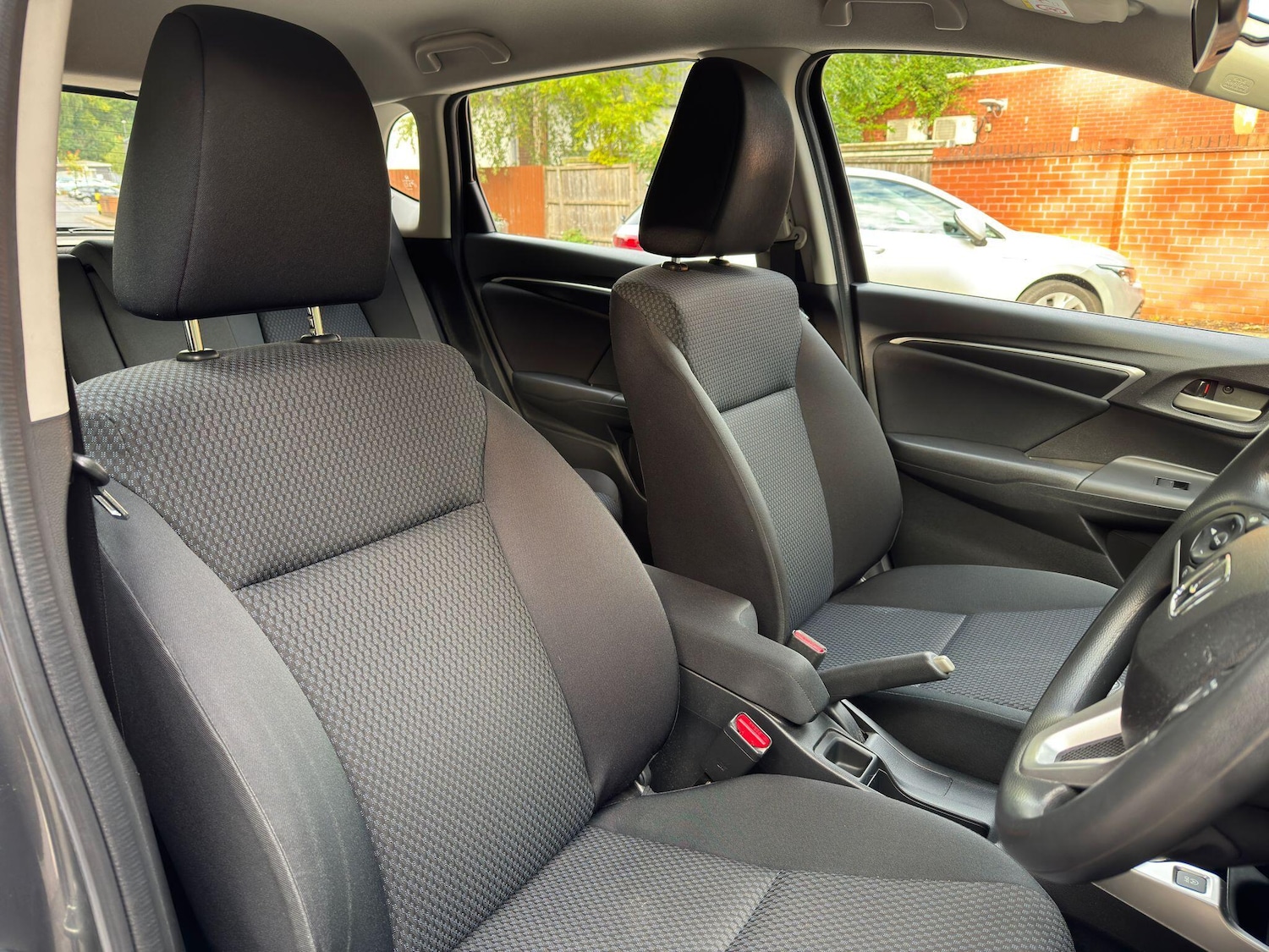 Used Honda Jazz 2018 for sale - 76137670: Photo 12