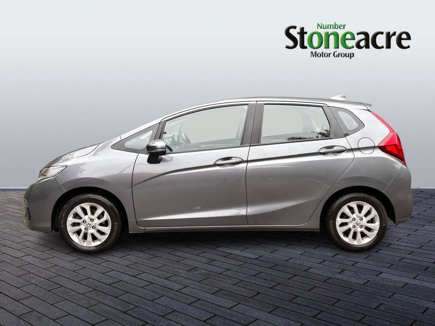 Used Honda Jazz 2018 for sale - 76137670: Photo 5
