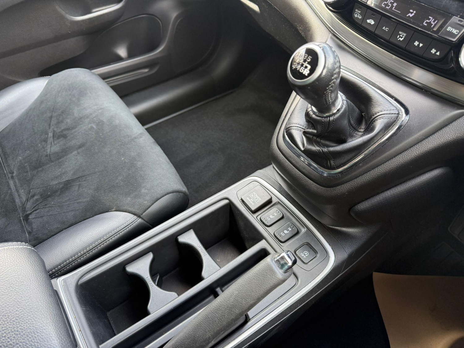 Used Honda CR-V 2015 for sale - 78184534: Photo 12