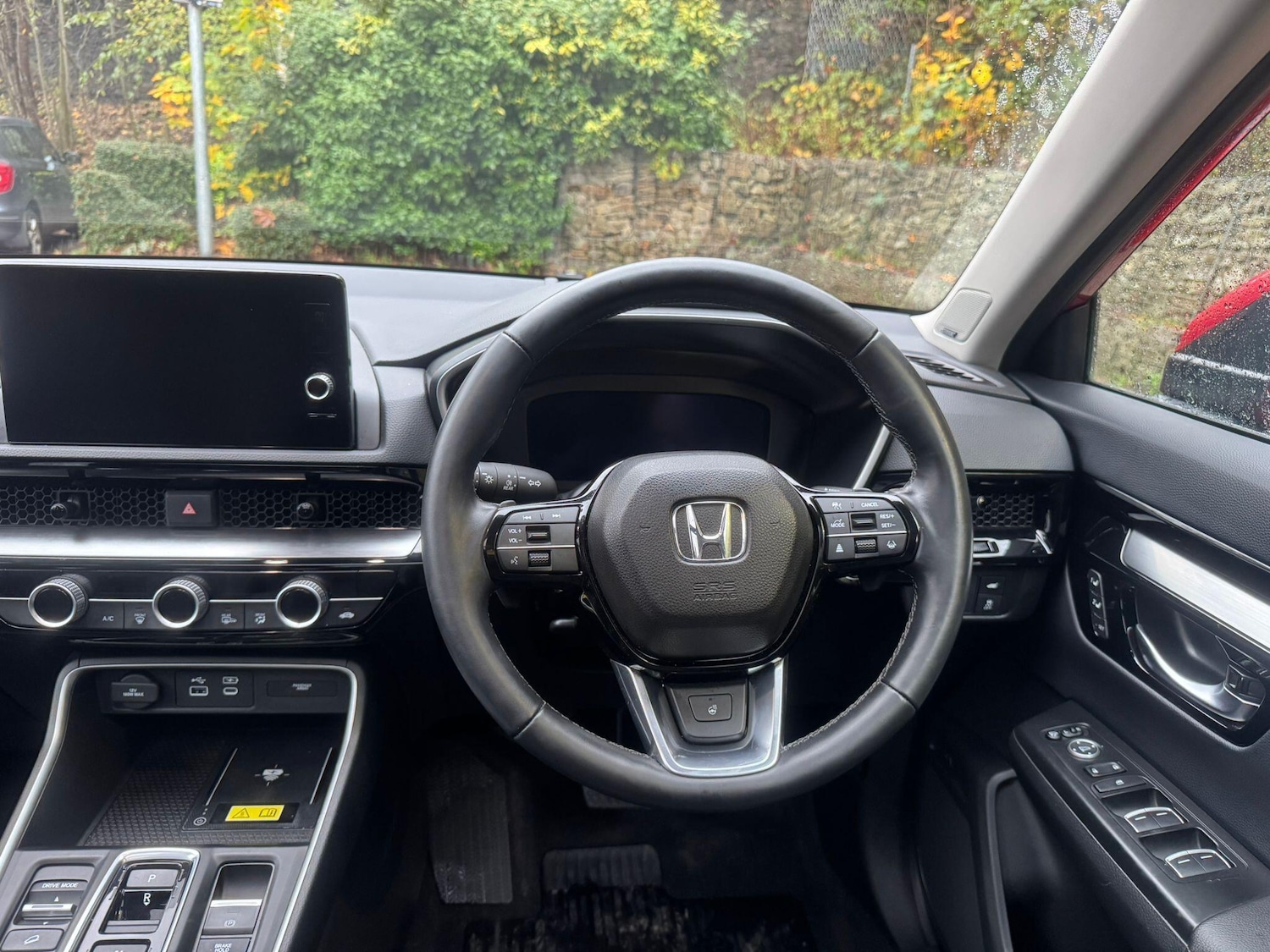 Used Honda CR-V 2024 for sale - 76550275: Photo 31