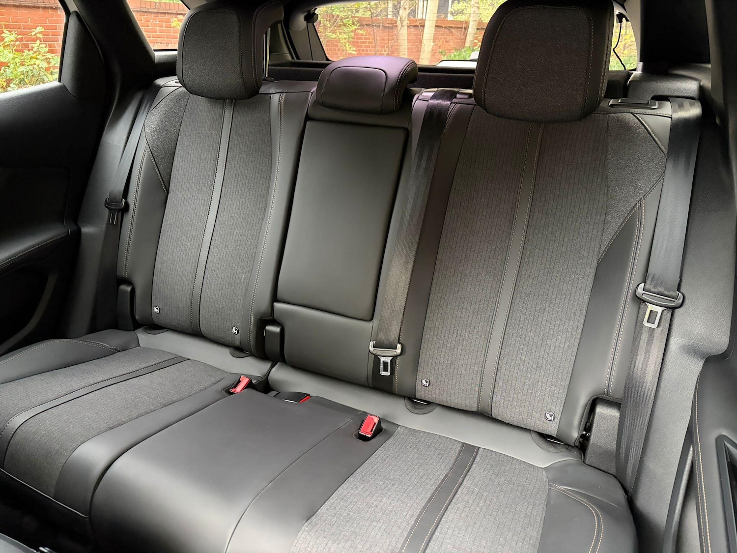 Used Peugeot 3008 2017 for sale - 76512279: Photo 9