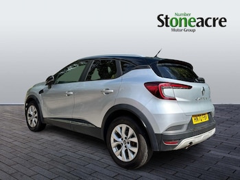 Used Renault Captur 2020 for sale - 75520394: Photo