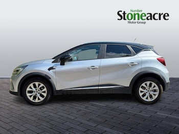 Used Renault Captur 2020 for sale - 75520394: Photo