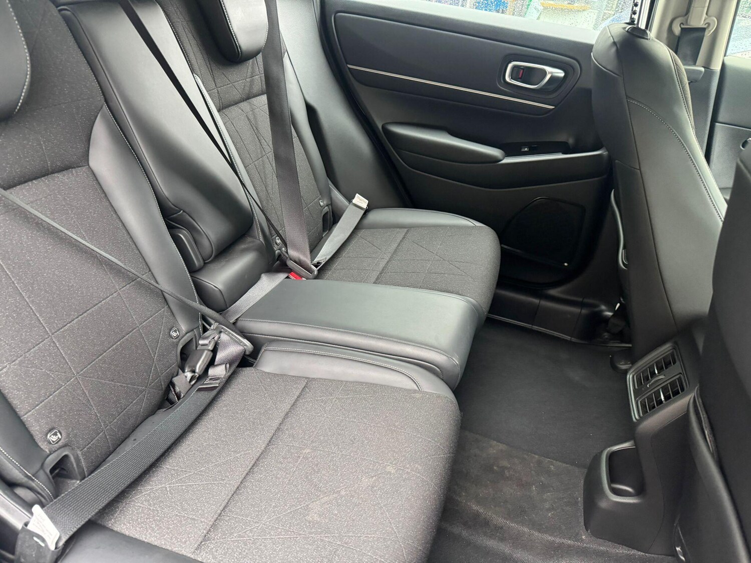 Used Honda HR-V for sale - 77783808: Photo 14