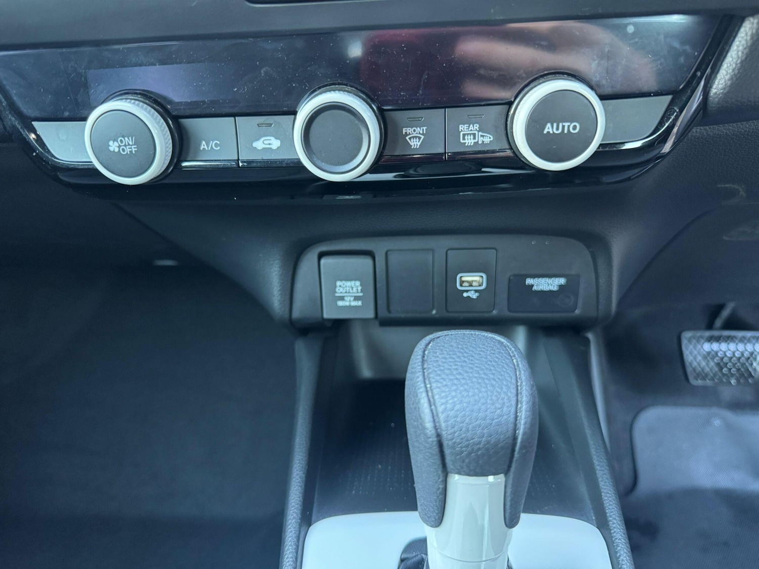 Used Honda Jazz 2023 for sale - 76613001: Photo 17