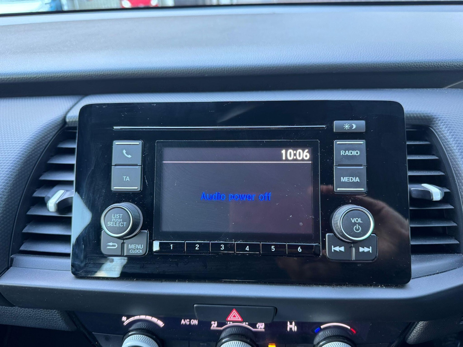 Used Honda Jazz 2023 for sale - 76613001: Photo 21