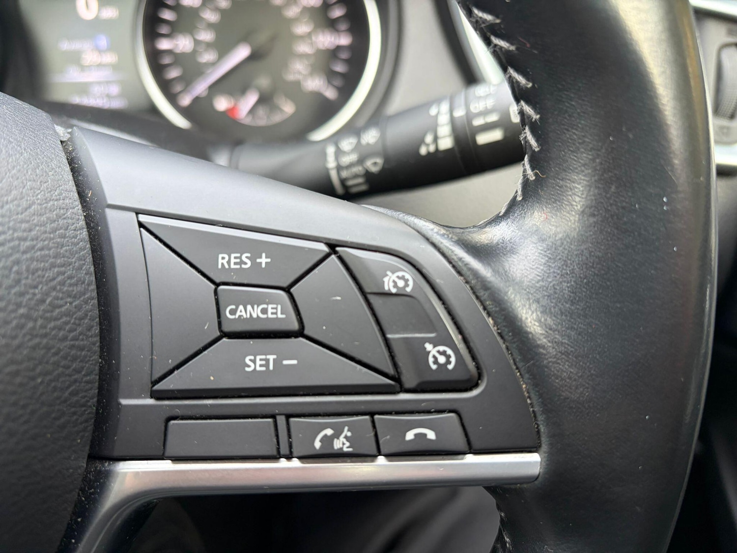 Used Nissan Qashqai for sale - 76425709: Photo 11