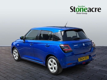 Used Suzuki Swift 2024 for sale - 79107534: Photo
