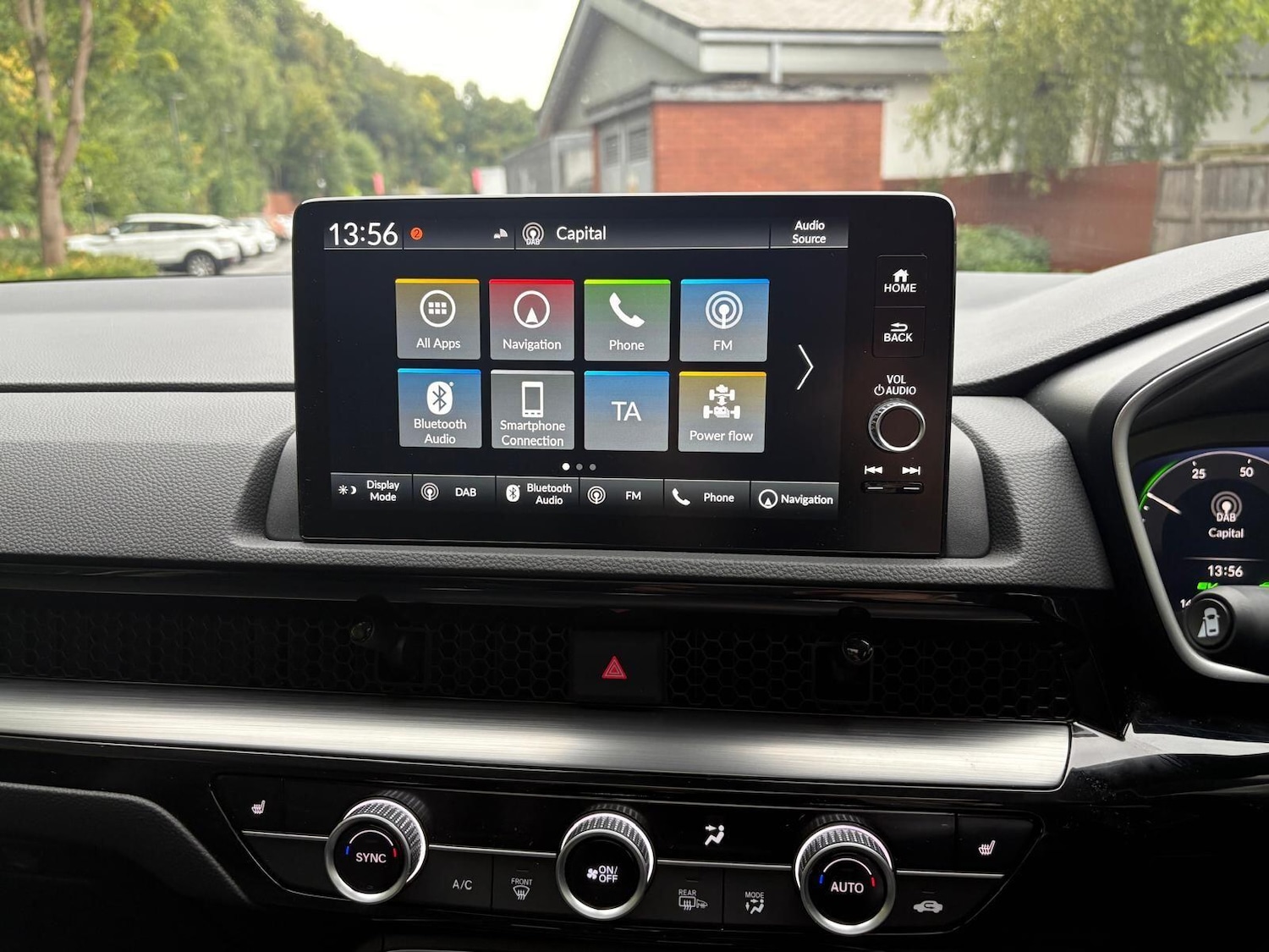 Used Honda CR-V 2024 for sale - 76988494: Photo 25