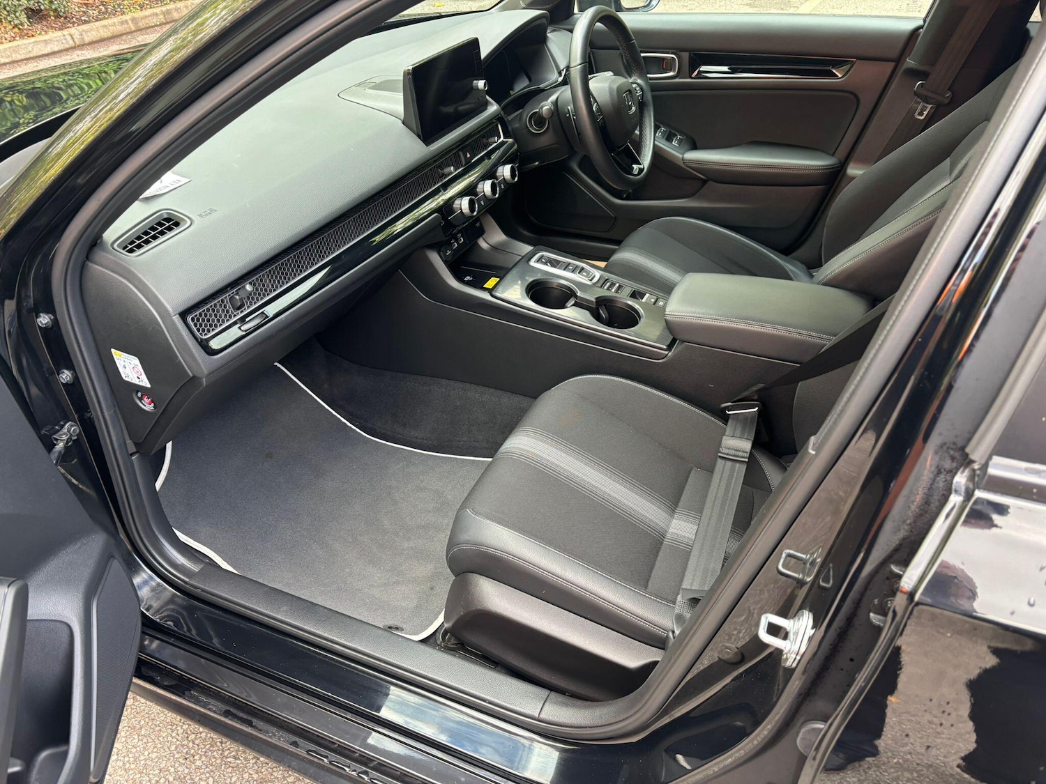 Used Honda Civic 2022 for sale - 76108648: Photo 20