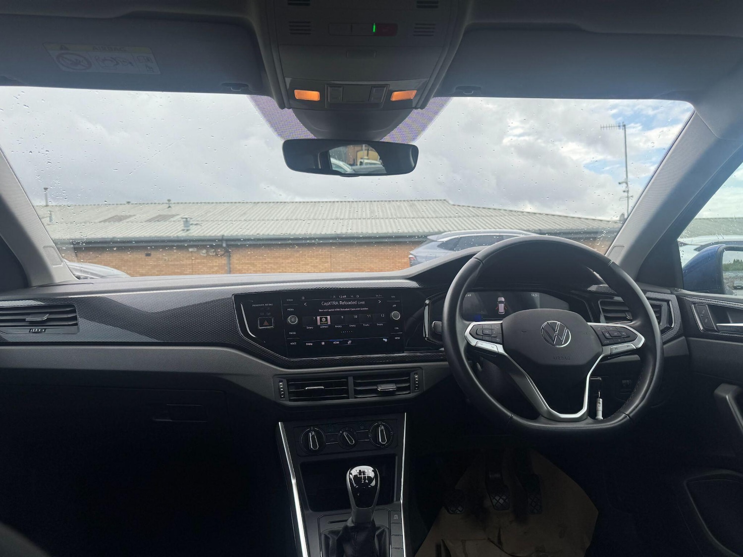 Used Volkswagen Polo 2023 for sale - 76913079: Photo 9