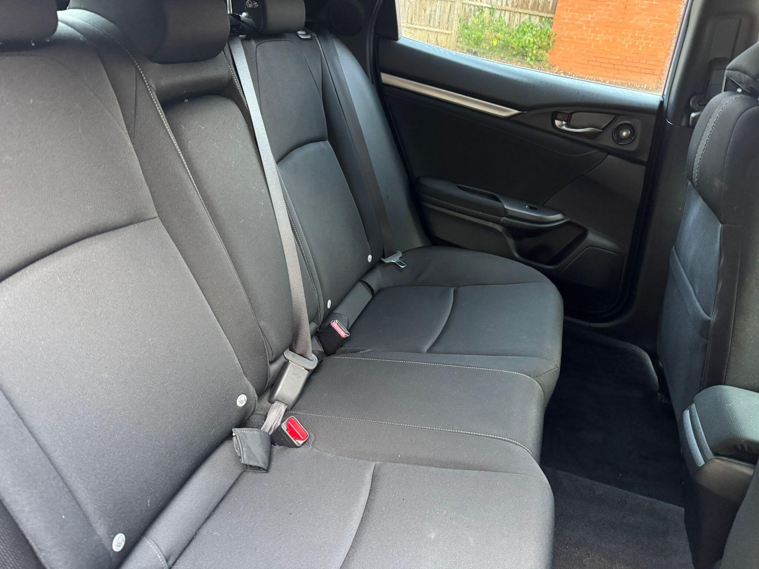 Used Honda Civic 2019 for sale - 76715157: Photo 14