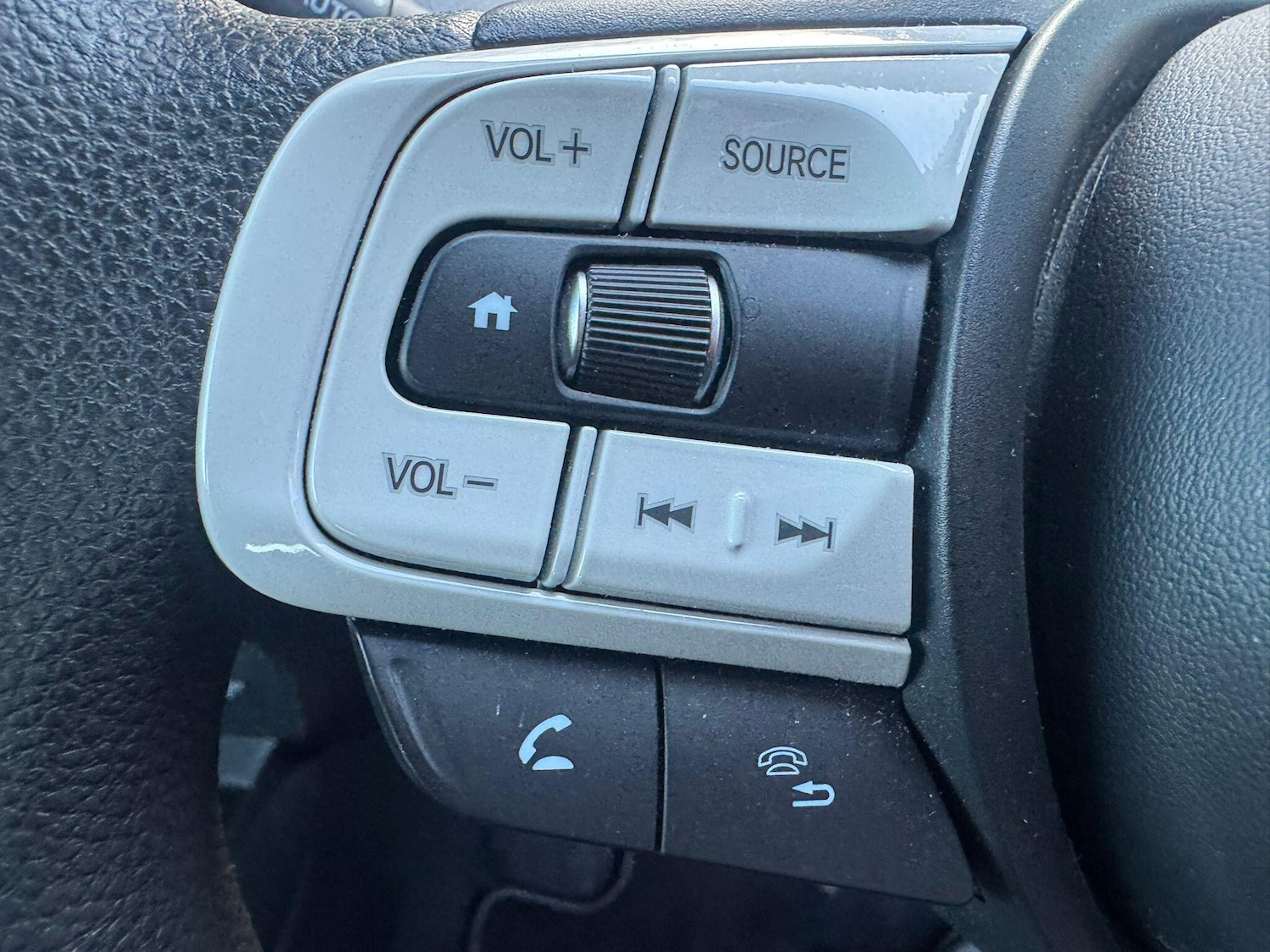 Used Honda Jazz 2023 for sale - 77926000: Photo 16