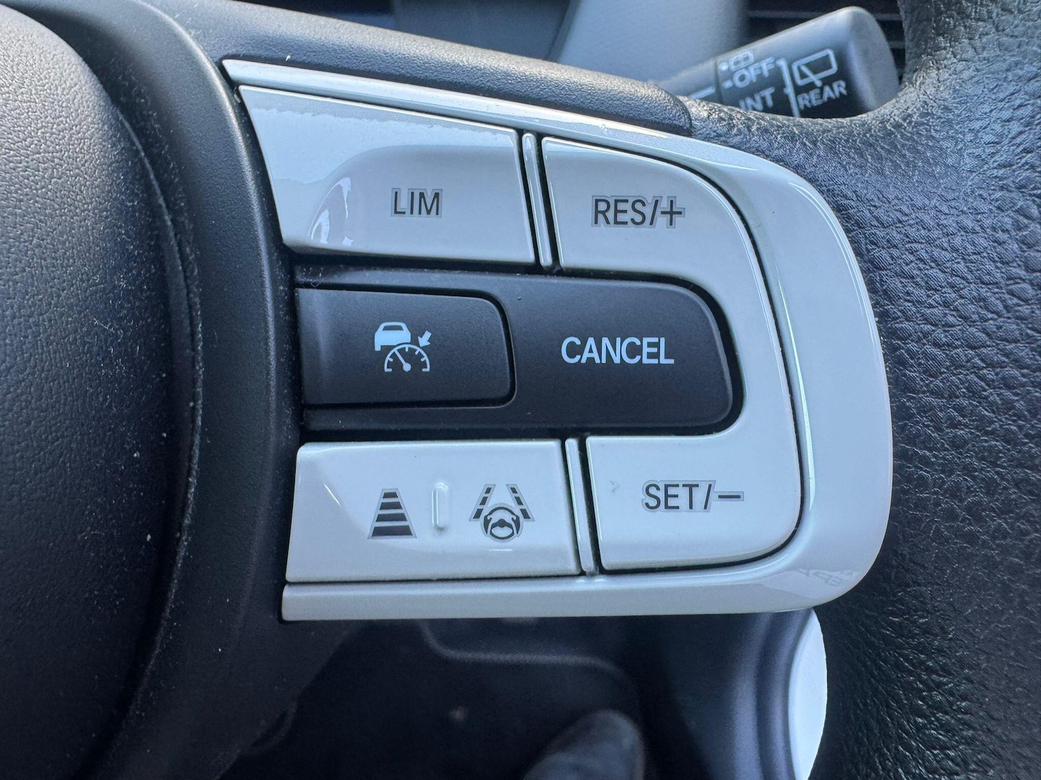 Used Honda Jazz 2023 for sale - 77926000: Photo 17