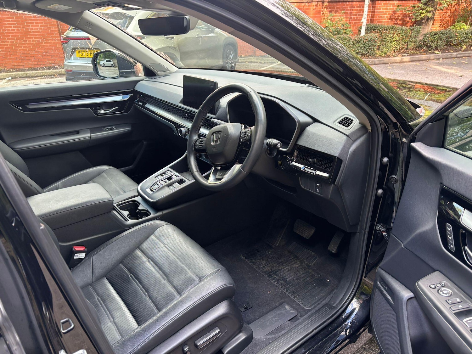 Used Honda CR-V 2024 for sale - 76109405: Photo 9