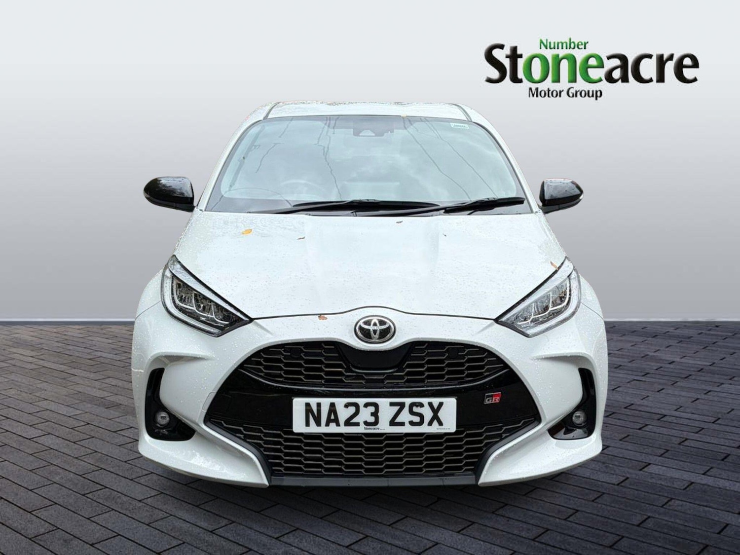 Used Toyota Yaris 2023 for sale - 76485900: Photo 2