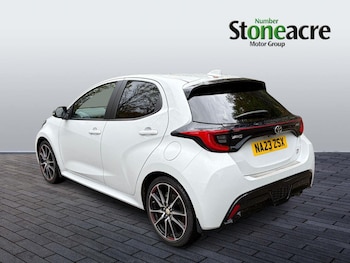 Used Toyota Yaris 2023 for sale - 76485900: Photo