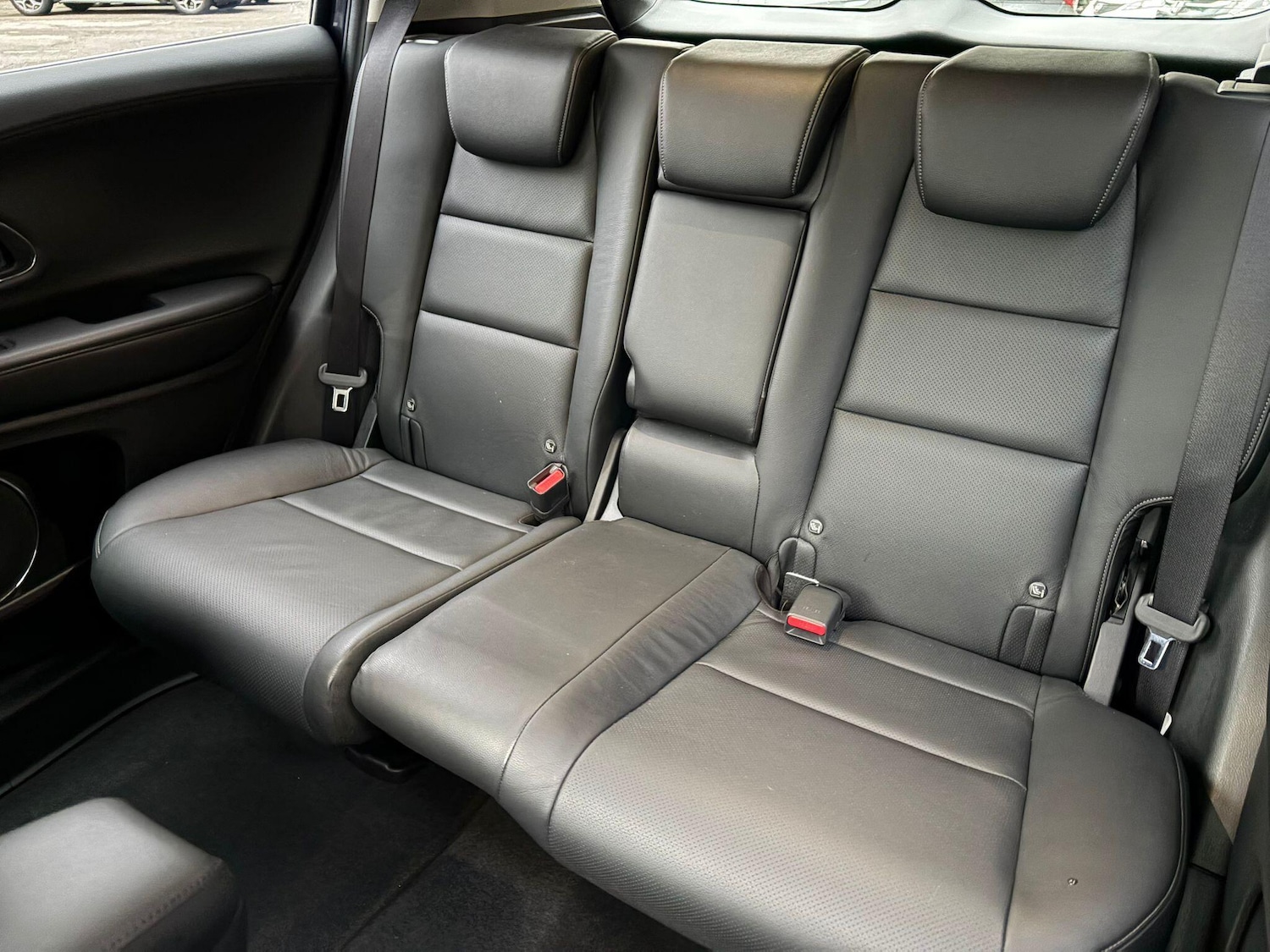 Used Honda HR-V for sale - 77809083: Photo 11