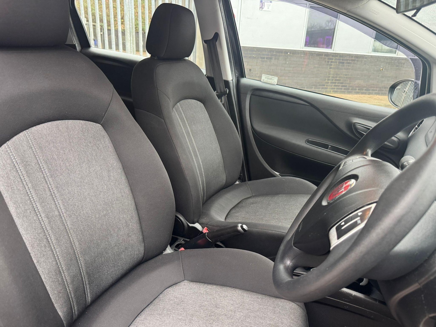 Used Fiat Punto 2017 for sale - 77074665: Photo 11