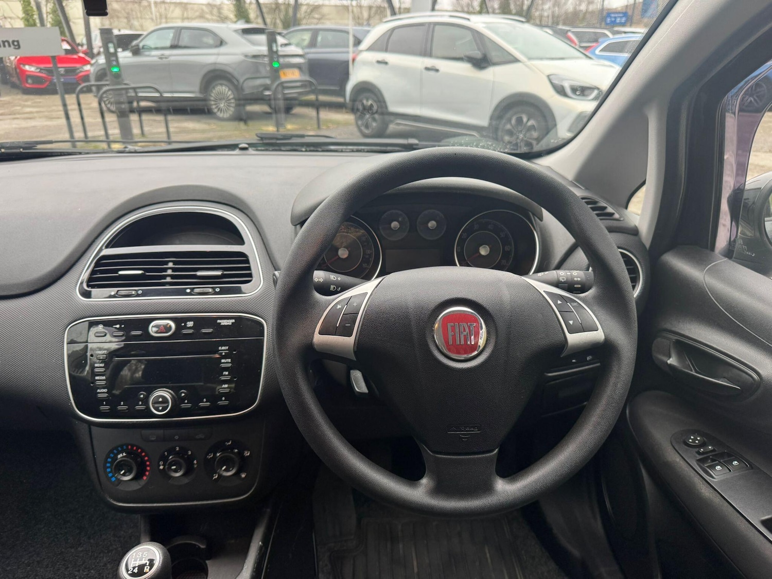 Used Fiat Punto 2017 for sale - 77074665: Photo 18