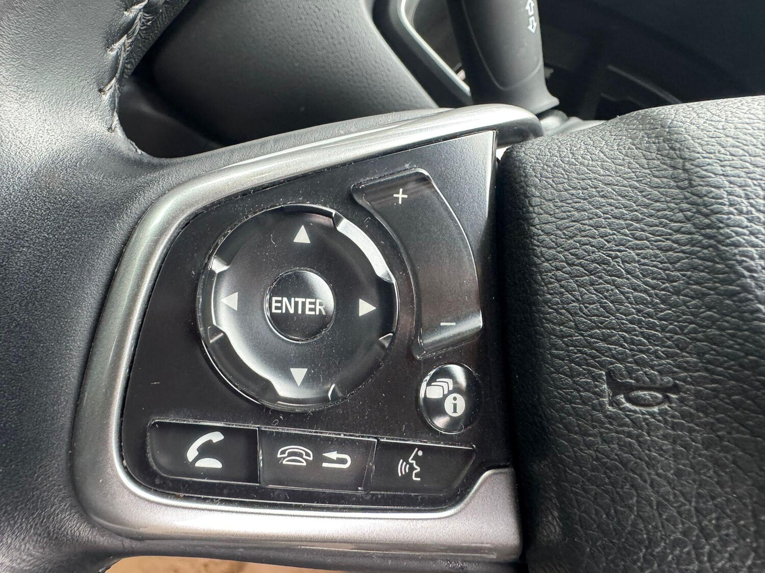 Used Honda CR-V 2022 for sale - 77784481: Photo 16