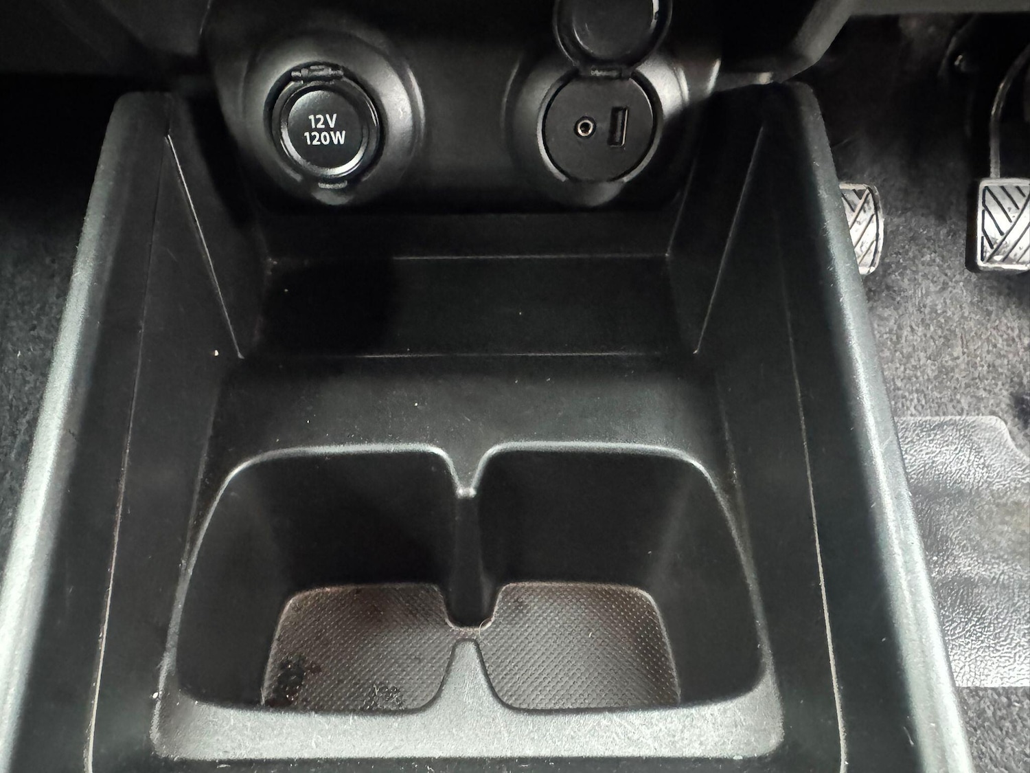 Used Suzuki Swift 2023 for sale - 76976896: Photo 10