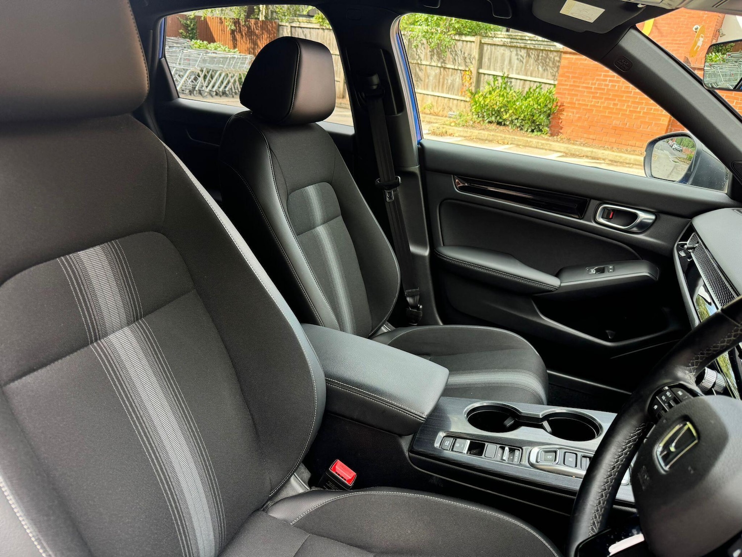 Used Honda Civic 2022 for sale - 76988531: Photo 11