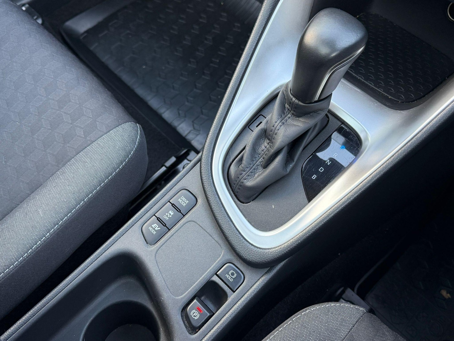 Used Toyota Yaris 2021 for sale - 78184226: Photo 11