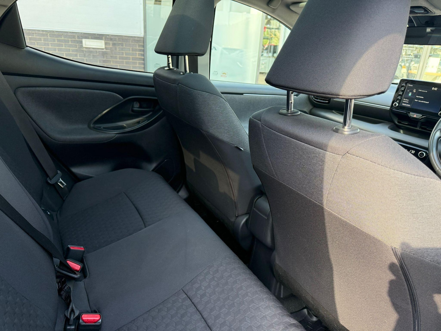 Used Toyota Yaris 2021 for sale - 78184226: Photo 16