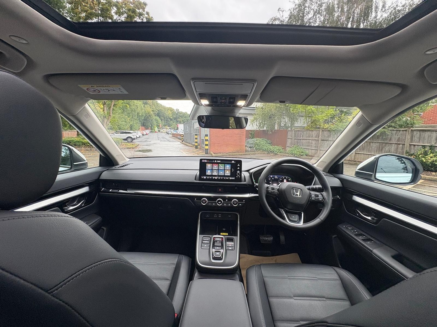 Used Honda CR-V 2024 for sale - 76701382: Photo 10