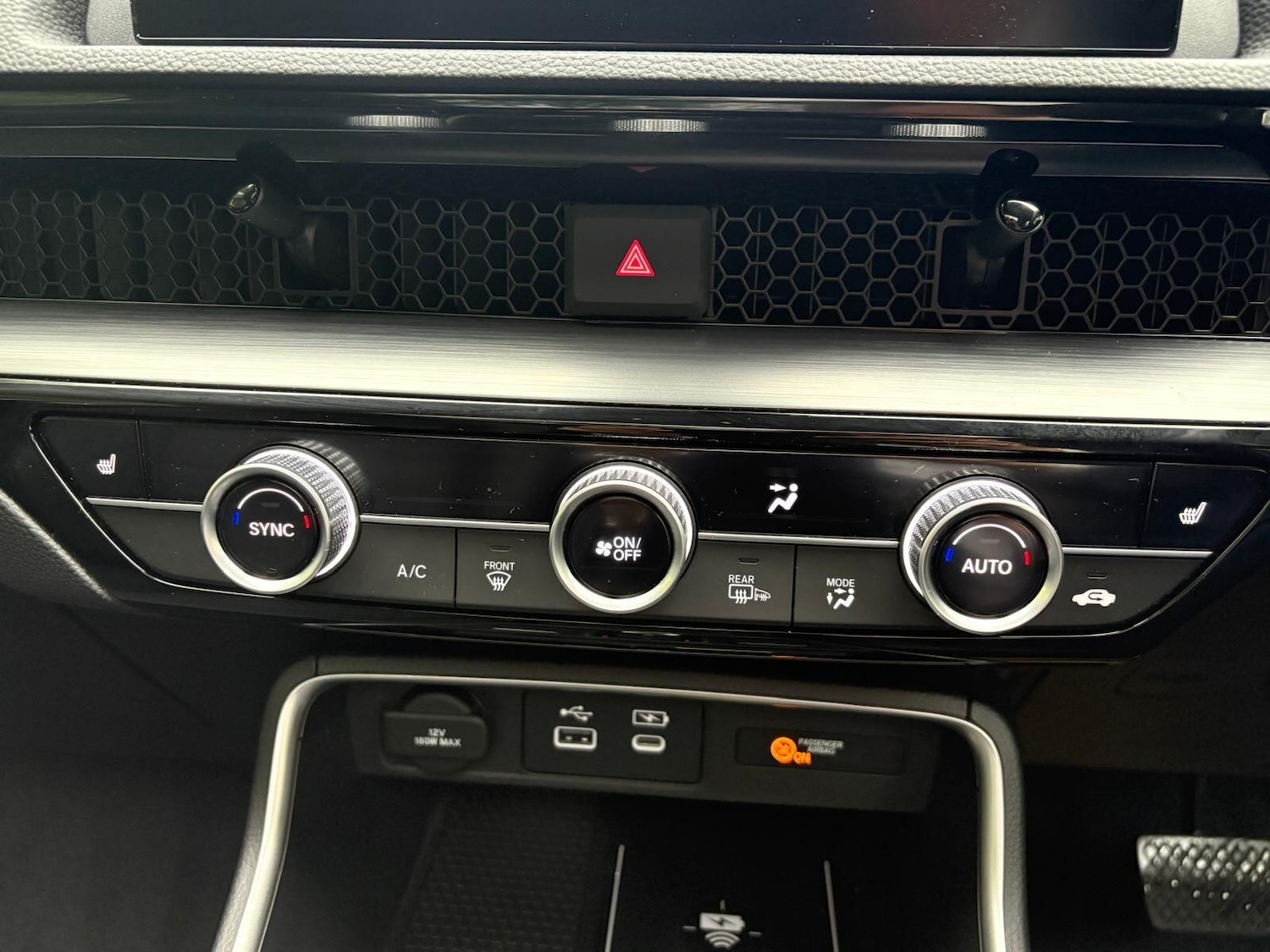 Used Honda CR-V 2024 for sale - 76701382: Photo 17