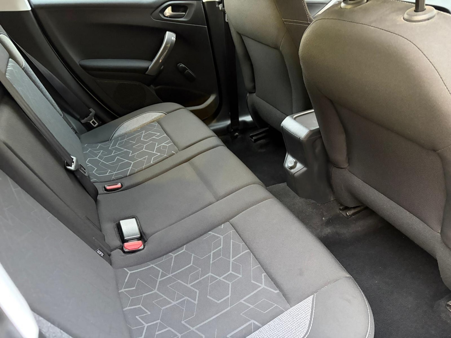 Used Peugeot 2008 2017 for sale - 76715274: Photo 15