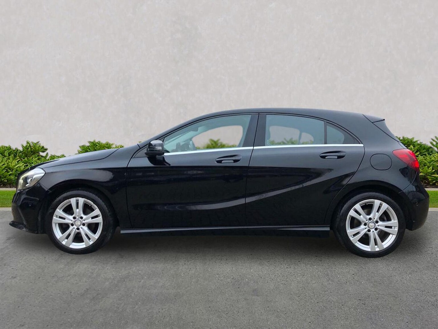 Used Mercedes-Benz A-Class 2017 for sale - 76963551: Photo 19