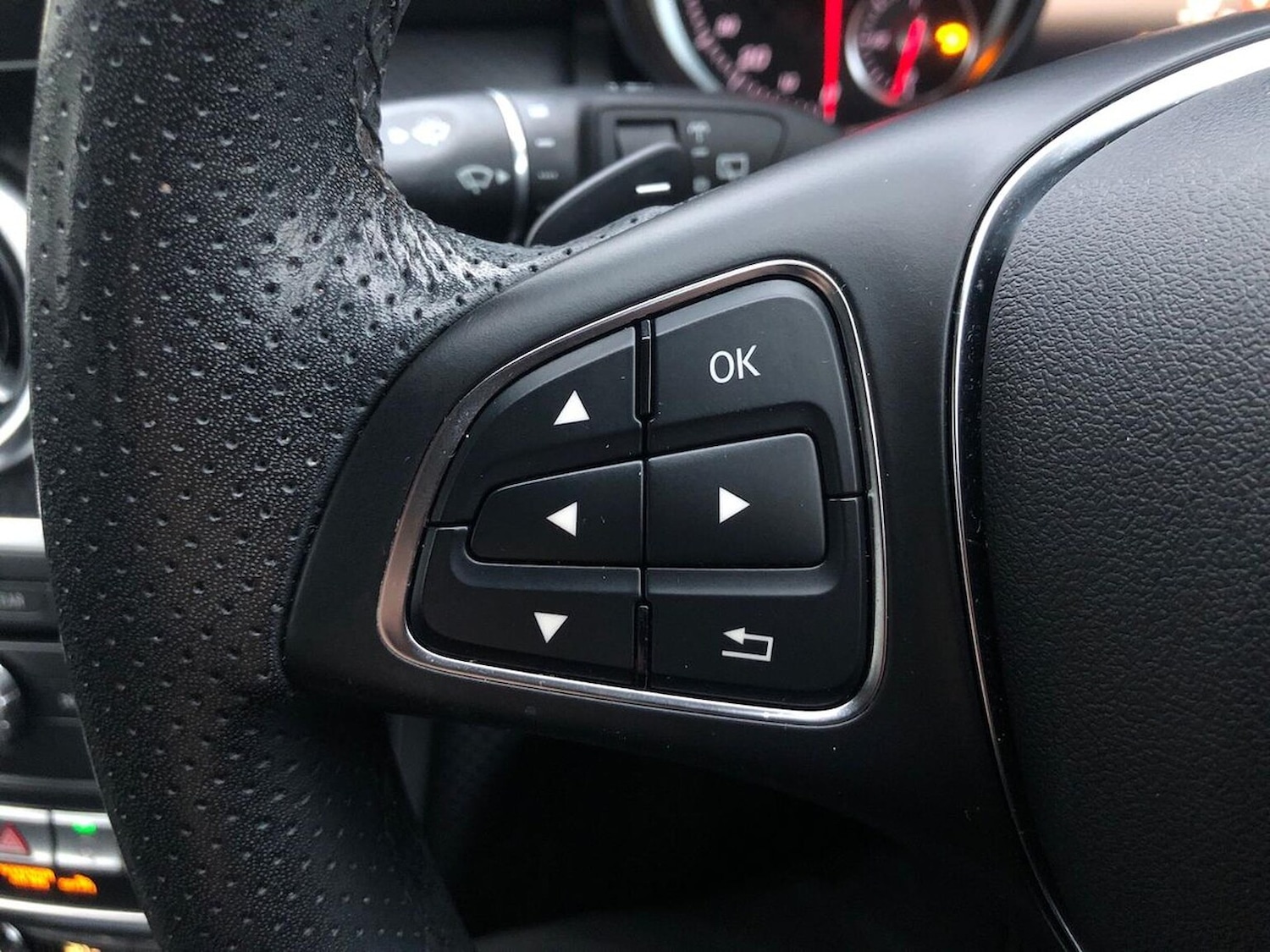 Used Mercedes-Benz A-Class 2017 for sale - 76963551: Photo 26