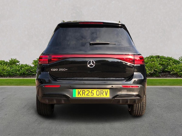 Used Mercedes-Benz EQB 2025 for sale - 76225104: Photo 4