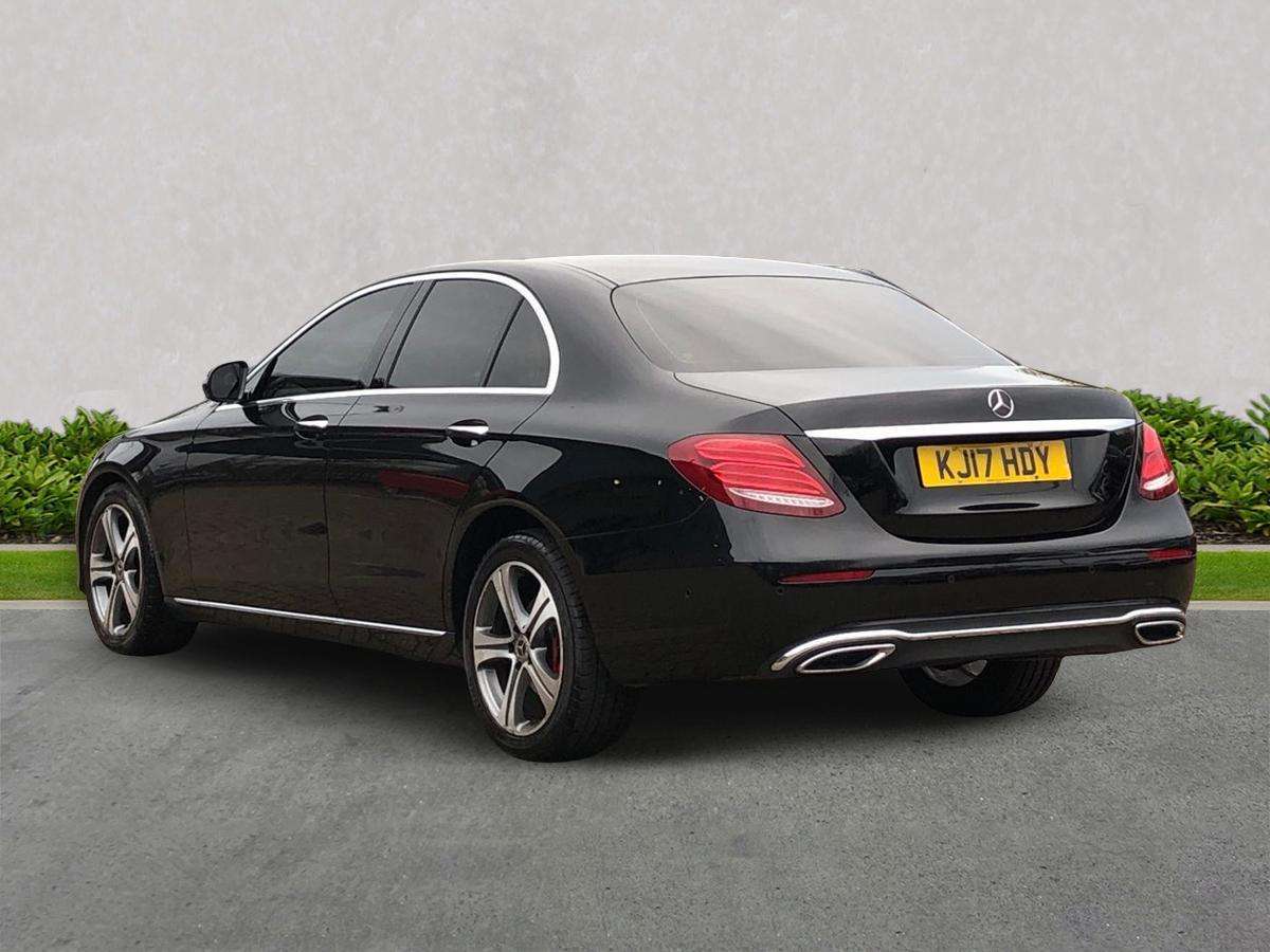 Used Mercedes-Benz E Class 2017 for sale - 78139578: Photo 2