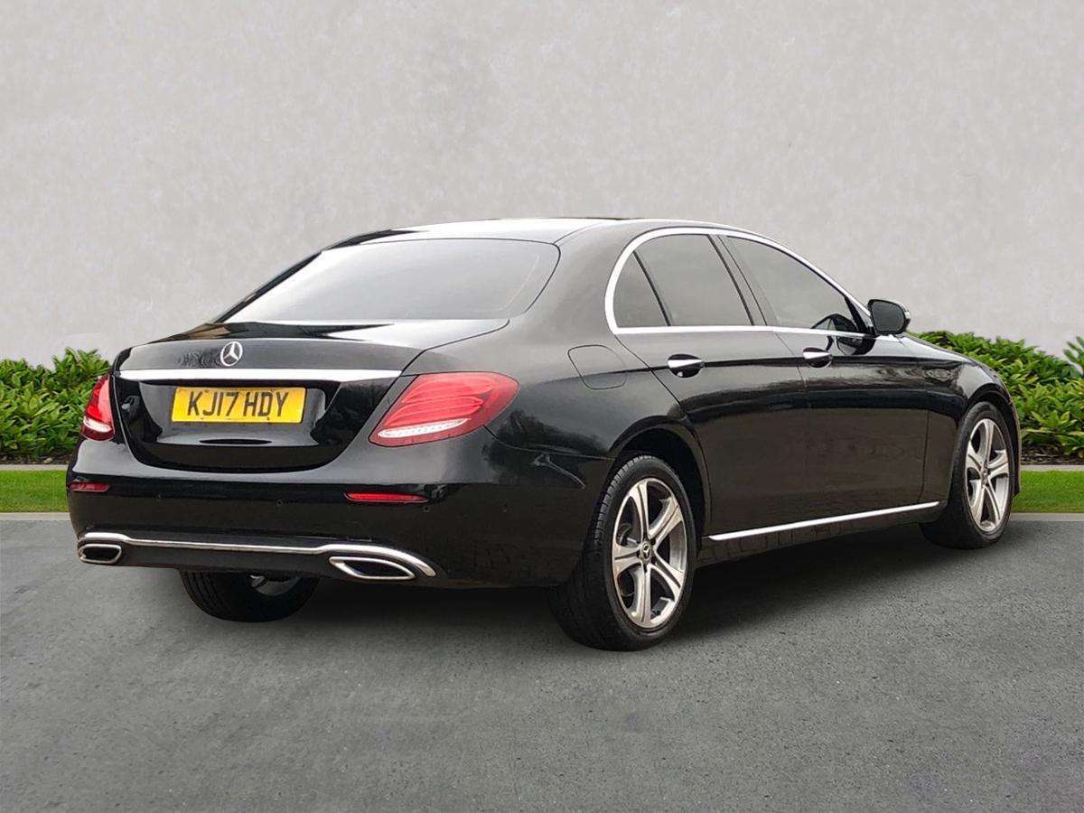 Used Mercedes-Benz E Class 2017 for sale - 78139578: Photo 4