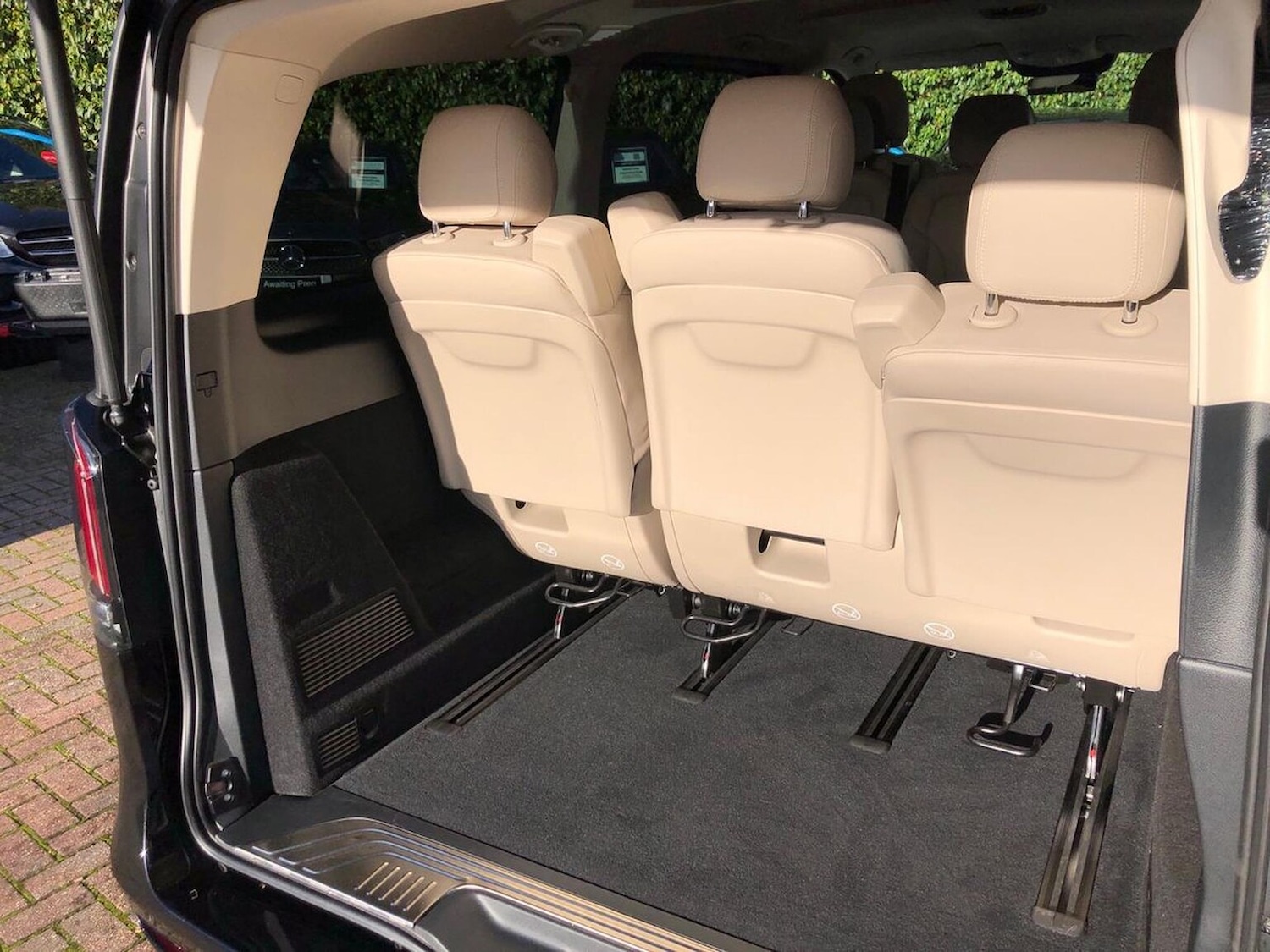 Used Mercedes-Benz V-Class 2024 for sale - 76837184: Photo 17