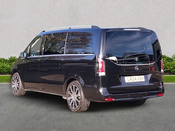 Used Mercedes-Benz V-Class 2024 for sale - 76837184: Photo